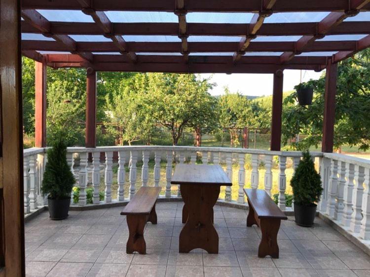Vila Cozy, Panorama Superba, Gratar Si Relaxare Piatra Neamt Exterior photo